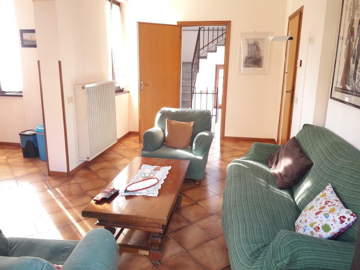 Como Country House Cavallasca Luaran gambar